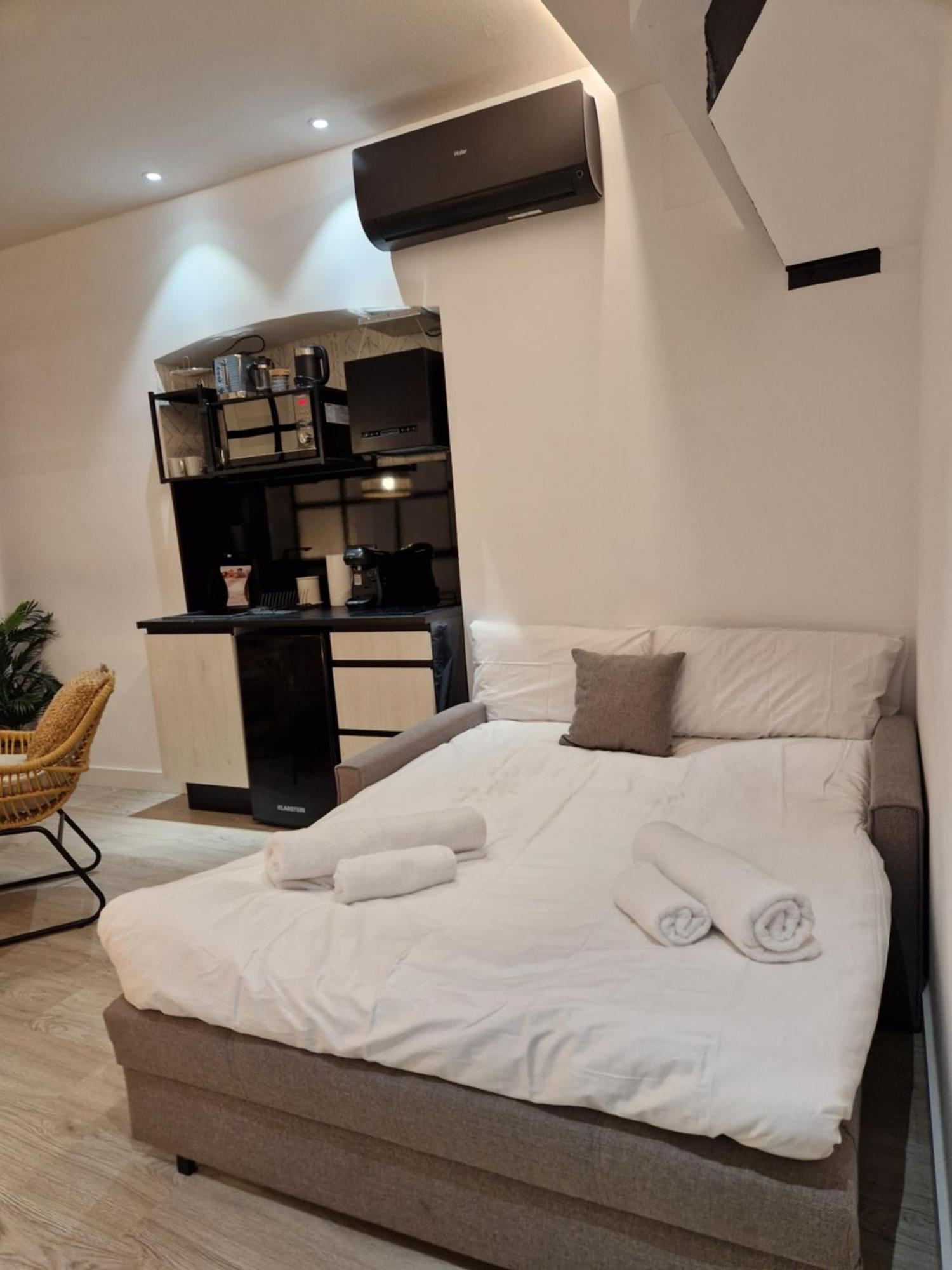 Apartamentos Wur Madrid Exteriör bild